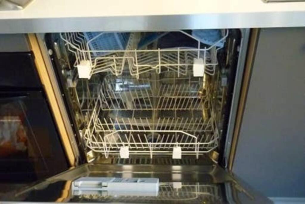 "Casa Giuliari" In Borgo Roma Vicino Policlinico Univr Fiera Daire Verona Dış mekan fotoğraf