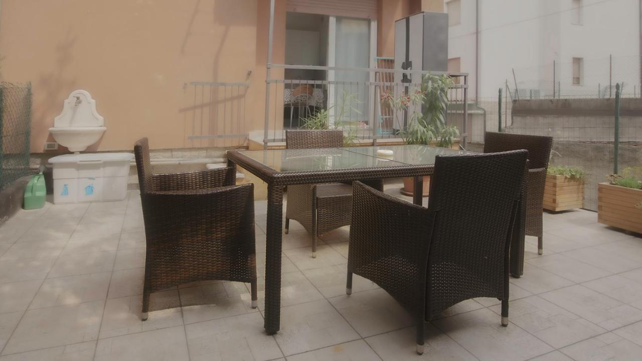 "Casa Giuliari" In Borgo Roma Vicino Policlinico Univr Fiera Daire Verona Dış mekan fotoğraf