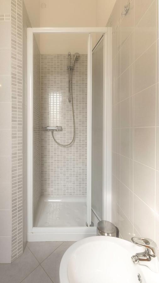 "Casa Giuliari" In Borgo Roma Vicino Policlinico Univr Fiera Daire Verona Dış mekan fotoğraf